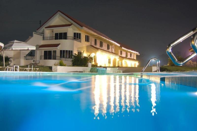 Sherwood Bay Resort & Aqua Sports Inc. Sunacolan Екстериор снимка